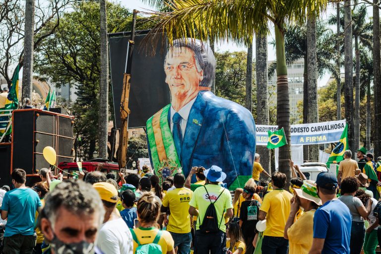 Ima li Amazon šanse protiv Žaira Bolsonara?