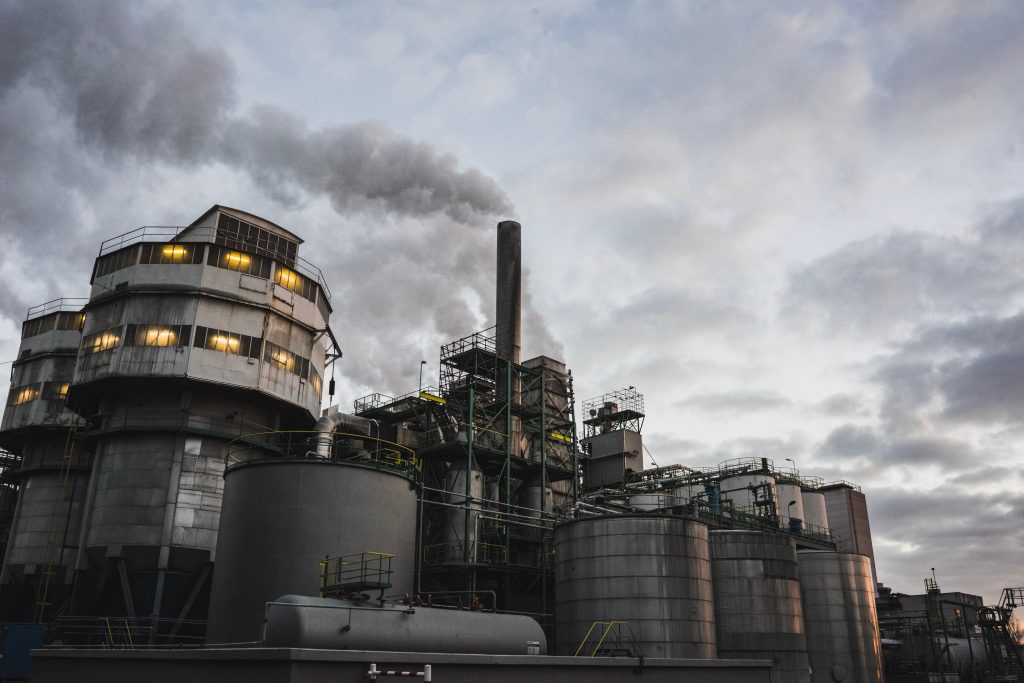 BBC: Naftne kompanije kriju milione smrtonosnih tona emisija