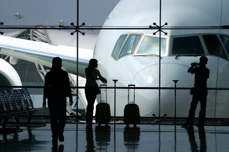 Nova studija tvrdi da avio-kompanije obmanjuju letače